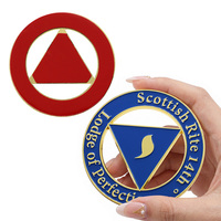 Badge métallique personnalisé du fabricant, en alliage de zinc émaillé, plaqué or creux, emblème logo souvenir 14e anniversaire