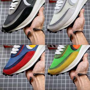 Zapatos Deportivos para Mujer nk Waffle Debut en Color Sandrift/Negro/Phantom/Blanco |   100% Auténtico - Product Image 4