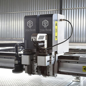 Yuchen Nuevo Plotter de Corte con Cuchilla Oscilante, Máquina de Corte Digital de Cama Plana para Cuero con Tipografía Automática - Product Image 5