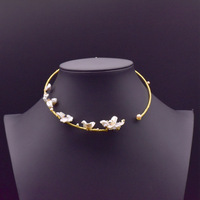 Collier ras du cou en perles, motif perles, design élégant pour femme, idéal pour mariage et soirée, accessoires artisanaux durables