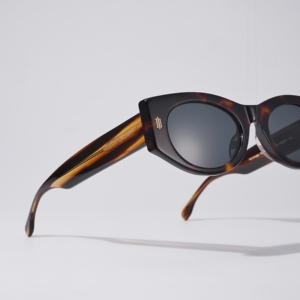 Luxury Handmade Acetate Chunky Oval Sunglasses Women Designer Bold Cat Eye Sun Glasses Vintage Havana Thick <b>Frame</b> Sunshades 2026 - Product Image 3