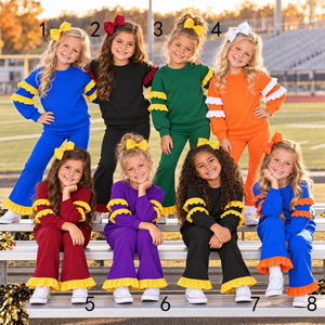 Pantalones de Campana Rojos con Volantes para Niñas, Estampado Personalizado de Equipos Escolares, Atuendo de Moda Navideño, Ropa Infantil al por Mayor, Fábrica de Boutique de Ropa de Algodón - Product Image 6