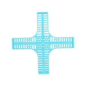 กรงขนส่งผึ้ง  กรงแยกนางพญาผึ้ง  กรงพลาสติกสำหรับแยกนางพญาผึ้ง  กรงกักขังนางพญาผึ้ง  อุปกรณ์การเลี้ยงผึ้ง - Product Image 3