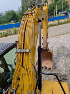 Excavadora Hidráulica Usada Komatsu 320 Fabricada en Japón, Modelo 2020, 20 Toneladas, Motor y Bomba, Capacidad de Cucharón de 1.0m, en el Almacén de Shanghái - Product Image 3