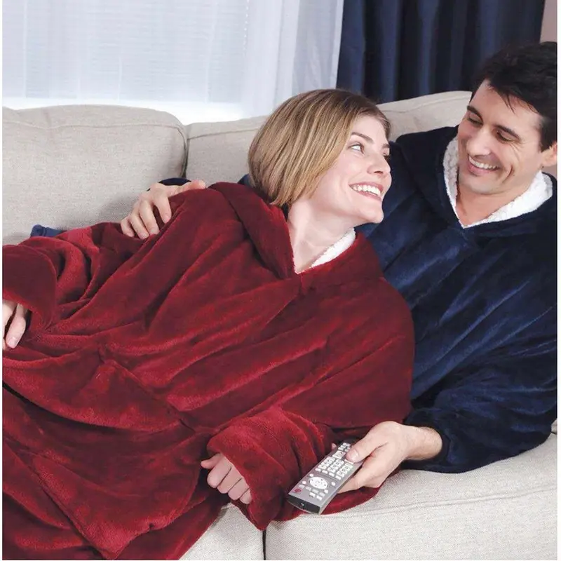 वृहदाकार homewear विशेष पैटर्न के साथ टीवी कंबल आस्तीन मखमल उमड़ना ऊन गर्म