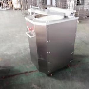 Divisora de Masa Hidráulica Industrial de Acero Inoxidable, Máquina Cortadora de Porciones de Pan para Baguette y Tostadas FKJ-20 - Product Image 6