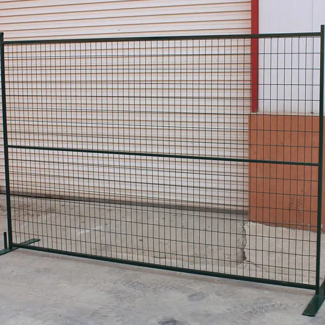 Customized Construction canada temporary fence panel