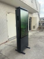 Quiosco de pantalla dual 55 pulgadas 65 pulgadas pantalla exterior impermeable quiosco de pantalla digital al aire libre