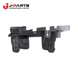 แผ่นบังลมหม้อน้ำด้านล่าง เครื่องยนต์เบอร์ 1 สำหรับ Toyota HIACE LH103 ปี 1993-1998 รุ่น 53294-26010 - Product Image 4