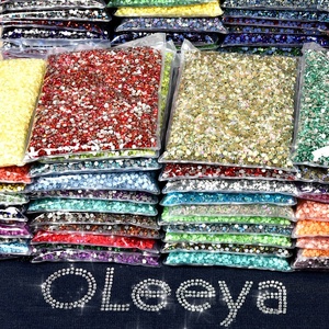 OLeeya Usine Vente en Gros Moka Opale Cristaux Ronds Verre Non Hotfix Strass Dos Plat Strass pour Accessoires de Vêtement - Product Image 5
