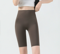 Celana Pendek Barbi Multi Warna Setinggi Lutut, Celana Yoga Slim Elastis Tinggi untuk Menampilkan Bentuk Tubuh yang Sempurna