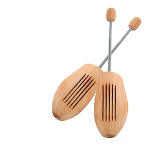Ensanchadores de zapatos de resorte en espiral para hombres y mujeres de madera natural resistente a las arrugas - Product Image 3