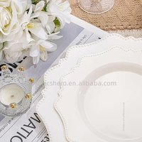 Assiettes jetables élégantes en plastique de qualité alimentaire, résistantes et anti-fuite, 10,25/7,25 pouces, pour fêtes, mariages, banquets, dîners/desserts