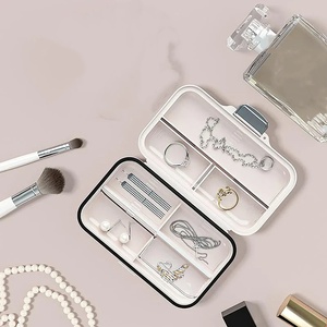 Caja de Almacenamiento de Pastillas al por Mayor, Estuche Semanal Compacto Multiusos con Diseño de Cierre para Viajes al Aire Libre, Organizador de Tabletas y Medicamentos - Product Image 6