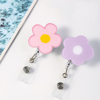 Porte-badge rétractable en acrylique imprimé sur mesure, design floral de dessin animé mignon, avec pince crocodile