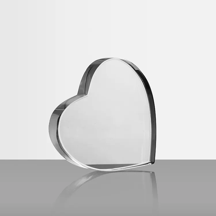 Cubo di cristallo del cuore 3d di cristallo peso della carta
