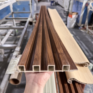 भोजन होटल बेडरूम सजावट के लिए उच्च गुणवत्ता वाले <span class=keywords><strong>pvc</strong></span> फ्लैटेड दीवार पैनल वाटरप्रूफ फायरप्रूफ - Product Image 1