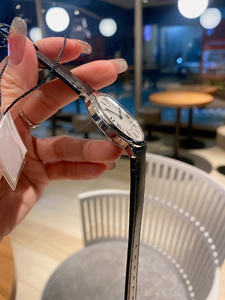 Montre mécanique automatique élégante et tendance, bracelet en cuir de veau noir, couronne incrustée de spinelle, étanche pour un usage quotidien - Product Image 3