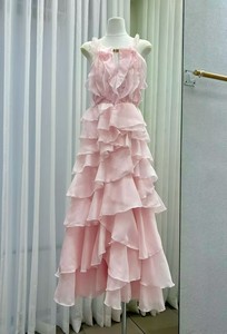 Nuovo Abito Lungo Primavera 2026 di Alta Qualità per Donna con <span class=keywords><strong>Motivi</strong></span> Floreali a Cascata Senza Maniche Lungo <span class=keywords><strong>Giallo</strong></span> Rosa <span class=keywords><strong>Vestito</strong></span> Maxi - Product Image 6