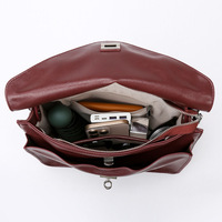 Sac à main de luxe léger pour femme, grande capacité, sac de banlieue sophistiqué, sac polyvalent à bandoulière avec fermeture à cadenas