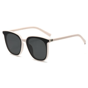 Gafas de Sol Qianai para Mujer, Protección UV400, Montura de PC, Lentes Grises, Estilo Cuadrilateral, Nuevo Diseño 2025 - Product Image 2