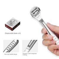 Ensemble de 12 outils de pédicure pour les pieds, lime à pieds en acier inoxydable, râpe à pieds durable, poignée en plastique portable, outil de gommage pour les pieds, soin des pieds