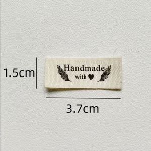 Étiquette de vêtement personnalisée en coton imprimé, lavable, de forme carrée, avec logo imprimé, pour T-shirt - Product Image 1