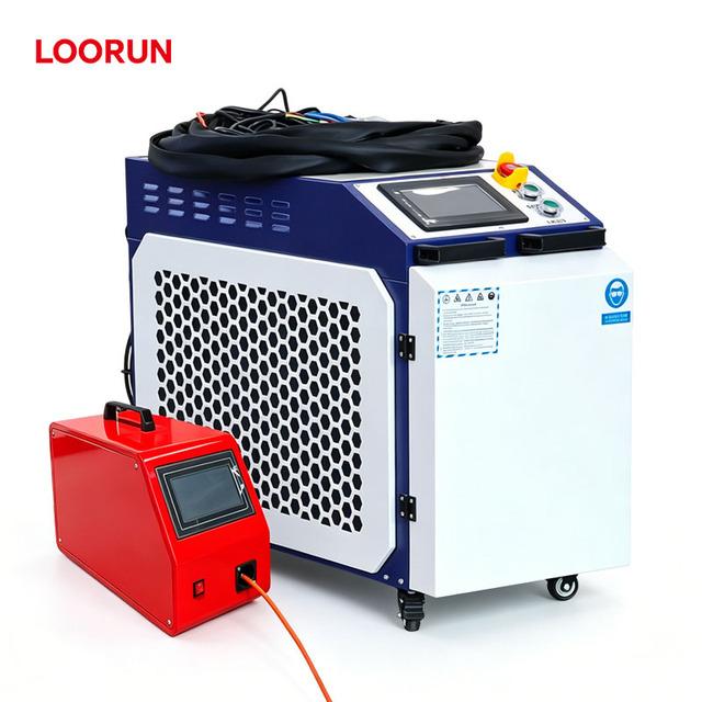 High Quality New Handheld Fiber Welding Machine for Metal Stainless Steel 1500W Water-Cooled Precision Welding Cleaning Rust