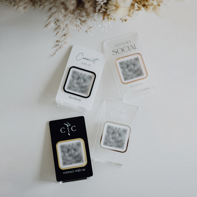 Factory Wholesale Customization Eco-Friendly Customized Size Scan and Pay Social Media Logo Sign Stand Acrylic QR Code Holder