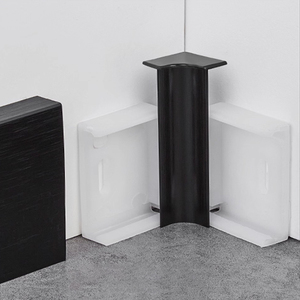 Plinthe en aluminium brossé au design moderne pour revêtements <span class=keywords><strong>de</strong></span> sol contemporains et solution élégante <span class=keywords><strong>de</strong></span> fixation des bords - Product Image 4