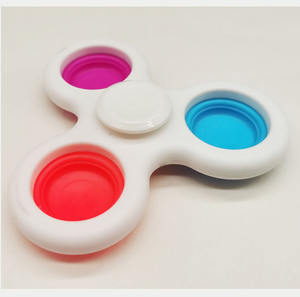 Fidget Spinner stres anksiyete kabartma duyusal parmak promosyon üçgen iplik yetişkin duyusal oyuncak çocuklar plastik - Product Image 4