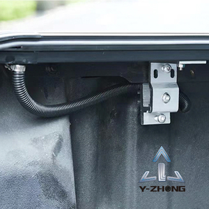 Couverture manuelle enroulable en aluminium robuste et imperméable pour pick-up Tundra 5.5 - Product Image 5