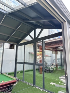 Véranda résidentielle à ossature aluminium, toit résistant à la rouille, pour <span class=keywords><strong>jardin</strong></span>, sécurité, verrière en <span class=keywords><strong>verre</strong></span> <span class=keywords><strong>trempé</strong></span>, insonorisée, <span class=keywords><strong>salon</strong></span> <span class=keywords><strong>de</strong></span> <span class=keywords><strong>jardin</strong></span> extérieur - Product Image 3