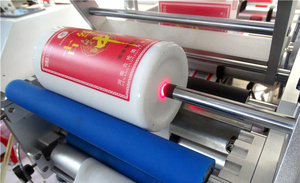 Yimu Ym130 Máy Tính Để Bàn Của Nhãn Hiệu Nhãn Applicator Máy Sticker <span class=keywords><strong>Labelling</strong></span> Máy Cho Chai Tròn Bán Tự Động - Product Image 6