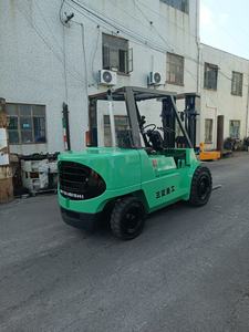 Chariot élévateur à fourche d'occasion de haute qualité, moteur diesel MITSUBISHI FD30 FD50 FD70 S4S S6S, 5 tonnes, pour la vente au détail à Shanghai - Product Image 5