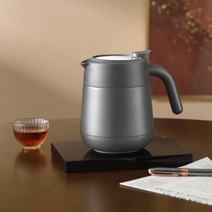 Carafe Thermique Moderne Minimaliste de Luxe Léger en Métal Acier Inoxydable 316 de 1450 ml avec Infuseur à Thé et Cafetière Isolée pour Maison et Bureau - Product Image 3