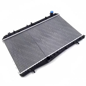 奥迪系列A4 A5 A6 C7 A7 A8 S4 S5 S6 Q3 Q5 q7途锐8k012551 h 8K0121251T全新铝钎焊汽车散热器 - Product Image 1