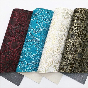 Cuộn Vải Vinyl Giả Da Chạm Khắc Họa Tiết Hoa Nổi Retro Phương Tây 3D Để Làm Túi Xách Ví - Product Image 4