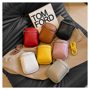 Factory Wholesale PU Leather Women's Bag Vintage Phone Bag Mini Crossbody <b>Small</b> <b>Purse</b> Premium Textured Shoulder Bag - Product Image 1