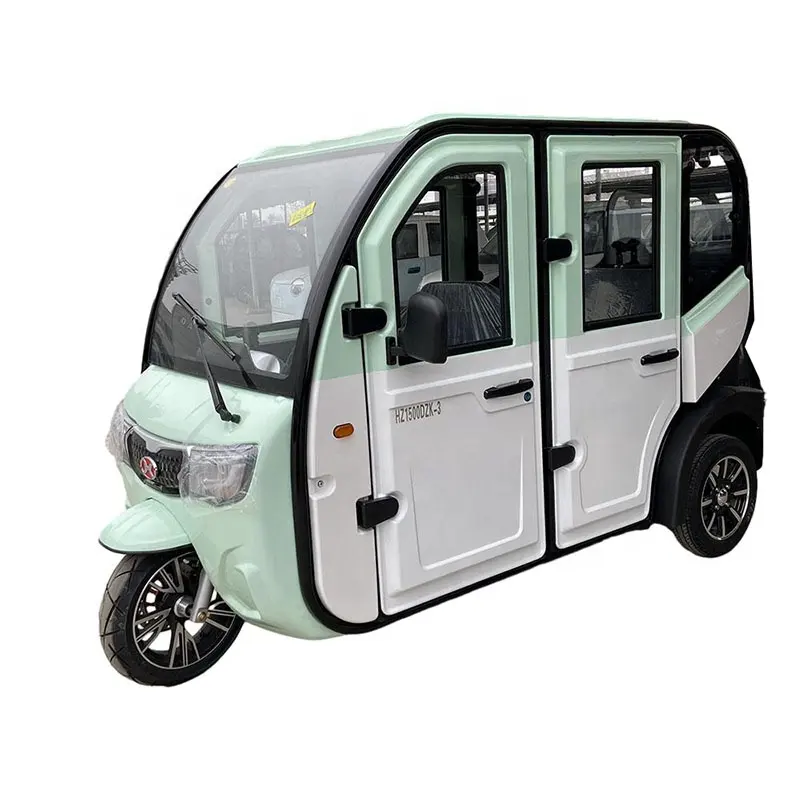 Pousse-pousse taxi confortable personnalisé tricycle passager fermé électrique pour le transport de passagers