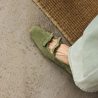 Nouveautés Automne 2026 – Ballerines Mary Jane à deux nœuds, bout carré, talon interne, couleurs vives, faciles à enfiler pour femme