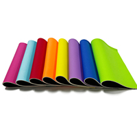 Tissu en néoprène imperméable personnalisé couleurs multiples Feuille de caoutchouc mousse Matériau de la combinaison Tissu textile en néoprène 3mm 4mm