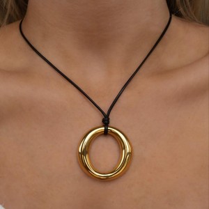 Collar con Colgante de Corazón en Forma de O de Acero Inoxidable, Unisex, Cadena Larga de Cuerda Encerada, Joyería de Moda, Diseño Geométrico Irregular - Product Image 2