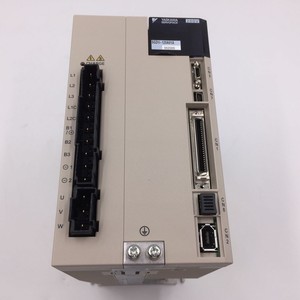 SGD7W-1R6A20A ของแท้ Y a s k w 200W X 2 ชุดเซอร์โวแพ็คแบบสองแกน - Product Image 5