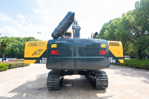 Productos Más Vendidos: Excavadora de Orugas Profesional de 13 Toneladas Hx130 con Martillo Hidráulico - Product Image 4