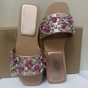 Babouches Femme Colorées à Strass, Antidérapantes, Confortables, Élégantes, Chaussures d'Extérieur, Sandales Plates d'Été pour Femmes - Product Image 3