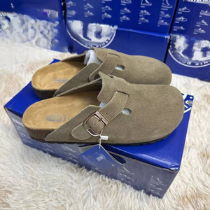 Chaussures demi-mules rétro décontractées pour hommes en cuir véritable Birkenstock, à bout rond et semelle en liège, nouveauté printemps, style polyvalent pour l'extérieur - Product Image 1