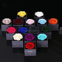 Boîte à bijoux en acrylique avec roses éternelles naturelles préservées, collier, cadeaux pour la Saint-Valentin, la fête des mères, maman, femmes, filles