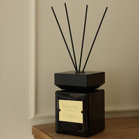 Diffuseur de Parfum à Bâtonnets d'Huiles Essentielles de Qualité Supérieure Grande Capacité pour la Maison Glory, Lot de 200 ml et 500 ml