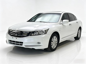 <span class=keywords><strong>Honda</strong></span> <span class=keywords><strong>Accord</strong></span> 2.0L SE <span class=keywords><strong>2013</strong></span> Blanco, Económico, de <span class=keywords><strong>Segunda</strong></span> <span class=keywords><strong>Mano</strong></span>, Exportación de Autos Usados - Product Image 2